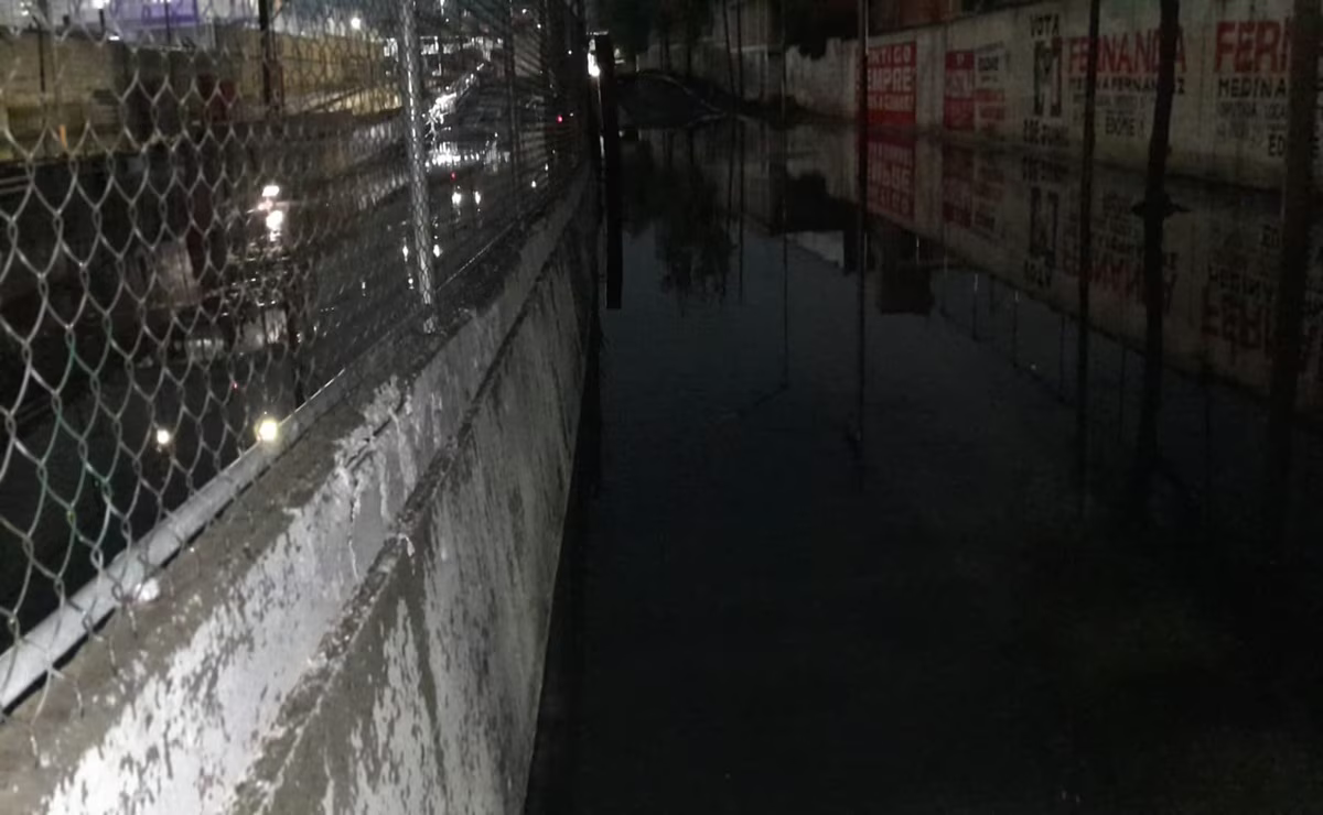 Metro CDMX: Suspenden temporalmente la Línea A del Metro por Inundaciones.