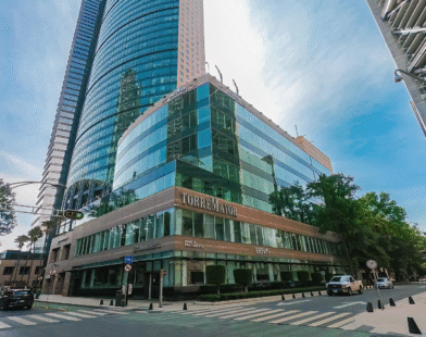 Torre Mayor impulsa eficiencia, salud y desarrollo urbano con su Certificación LEED